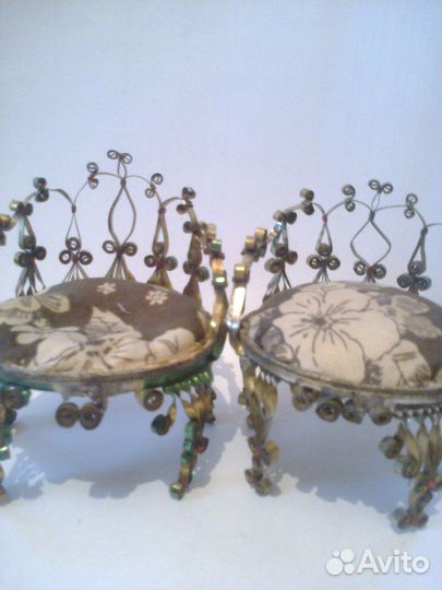 2 Стульчика-игольницы-полностью ручная работа