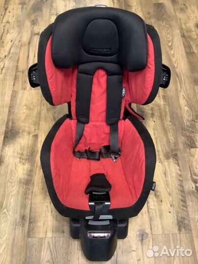 Детское автокресло Recaro Optiafix Ruby