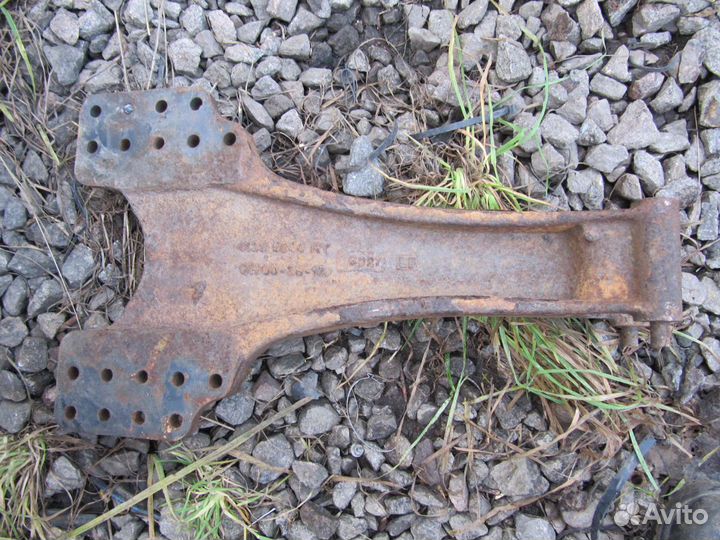 Кронштейн реактивной тяги Iveco Stralis