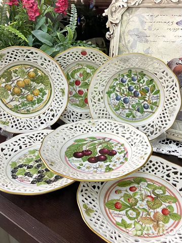 Тарелочки Schumann Arzberg. Ягодная роспись