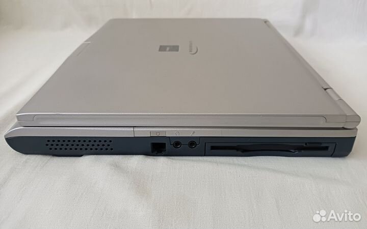 Ноутбук Fujitsu-Siemens Lifebook C-6355