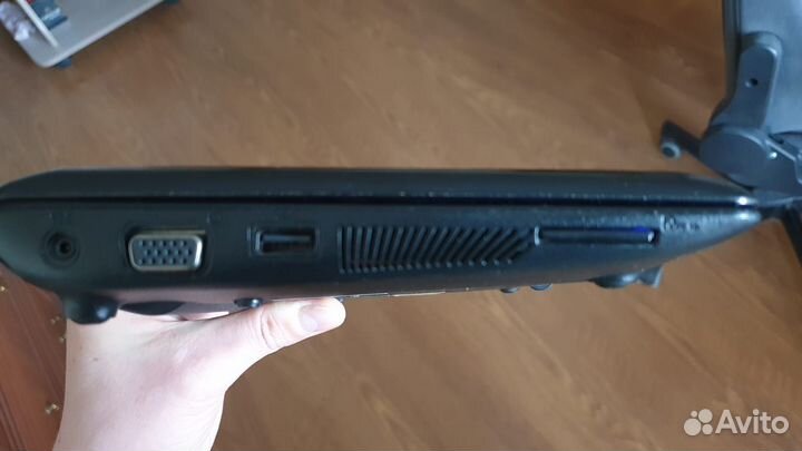Нетбук asus