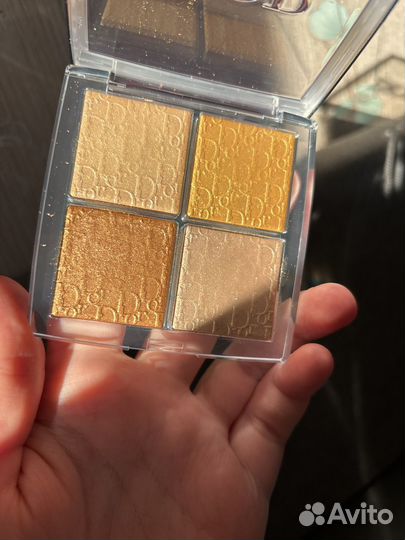 Dior backstage хайлайтер 003