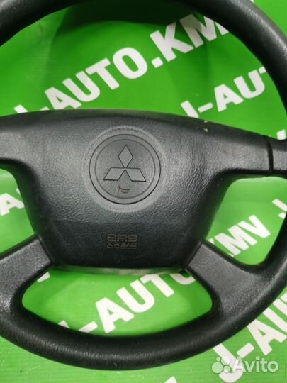 Рулевое колесо Mitsubishi Lancer