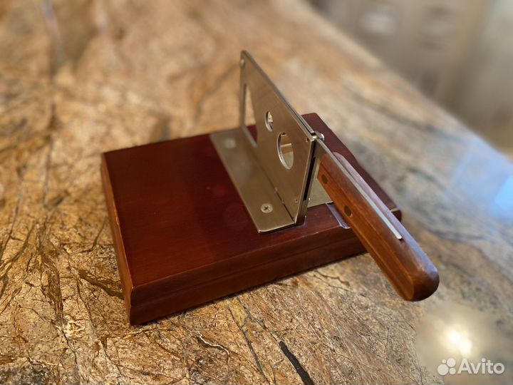 Гильотина настольная для сигар