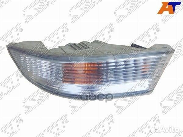 Поворот toyota mark II 96-98 белый ST22253R Sat