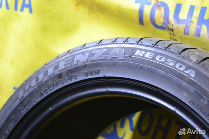 Bridgestone Potenza RE050A 235/45 R18