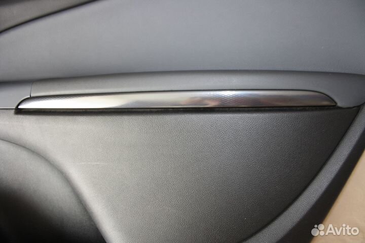 Обшивка задней двери Опель Зафира Турер