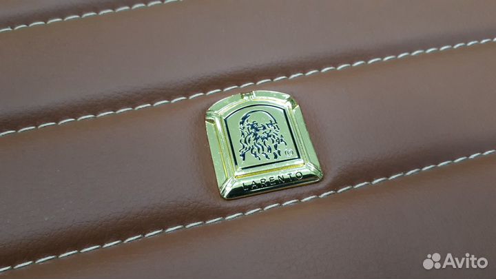 Коврик Larento кожаный в багажник Mercedes W212