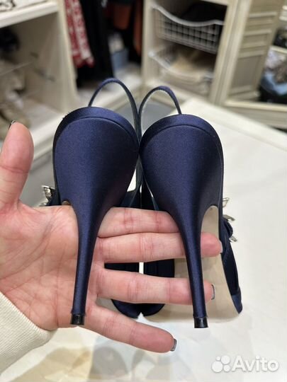 Босоножки miu miu