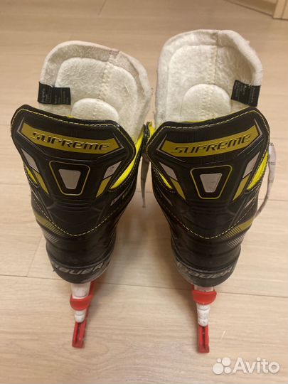 Хоккейные коньки bauer