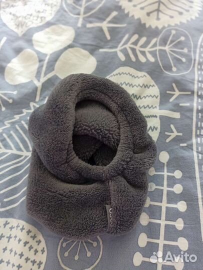 Ошейники и шапка для маленькой собаки