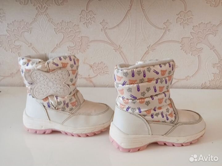 Ботинки зимние на девочку 25 размер