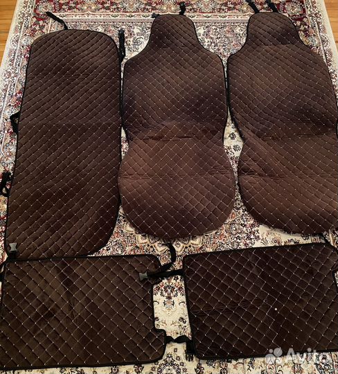 Чехлы на автомобильные сидения