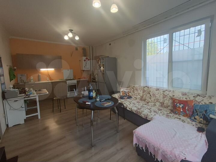 Таунхаус 70 м² на участке 1,5 сот.