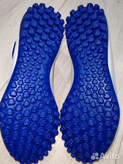 Бутсы (сороконожки) adidas оригинал