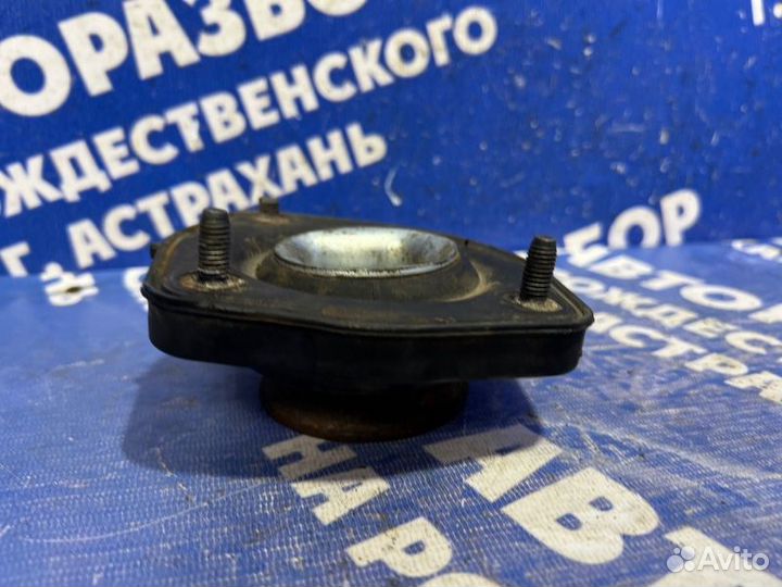 Опора амортизатора Hyundai Matrix минивен 2005