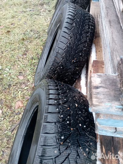 Formula Ice 21.5/70 R16 27L