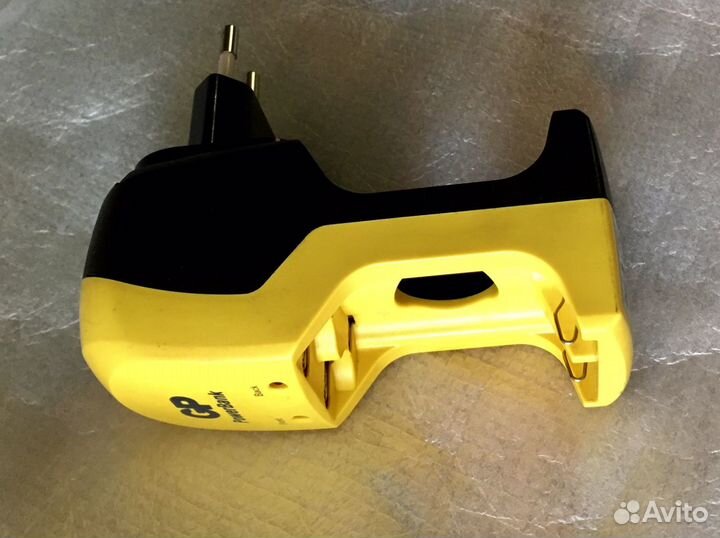 Зарядное устройство GP PowerBank S350