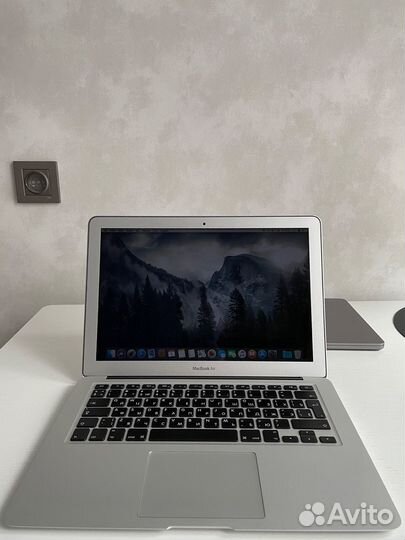 Apple MacBook Air 13 2011