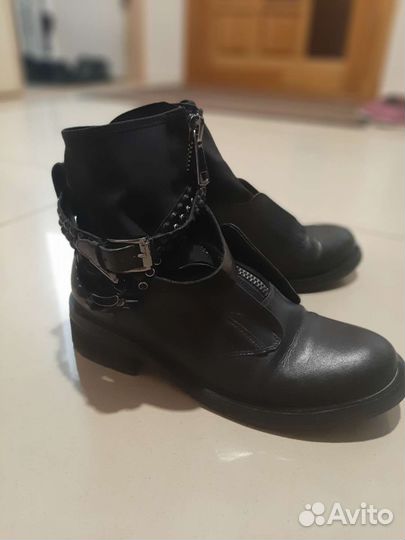 Ботинки демисезонные