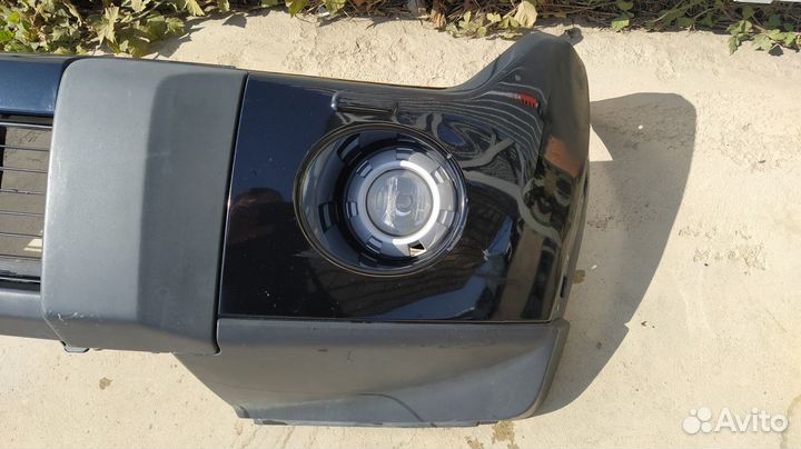 Бампер передний Mitsubishi Pajero 2008 6400B758XA