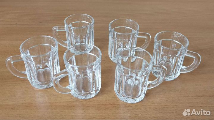 Пепельница и кружечки