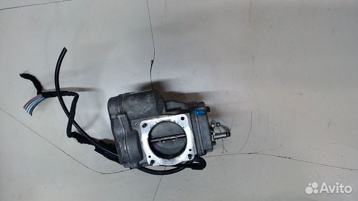 Заслонка дроссельная Mercedes 124 E, 1995