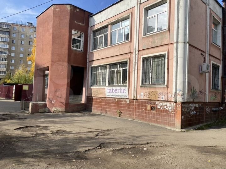 Здание, 1127 м²