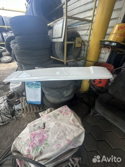 Спойлер на крышу газель