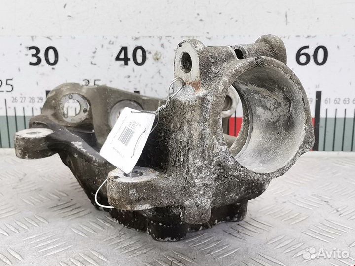 Кулак поворотный левый для BMW 7-Series (E65/E66)