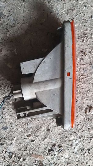 Габарит поворотник nissan 3228 перед. зад ниссан