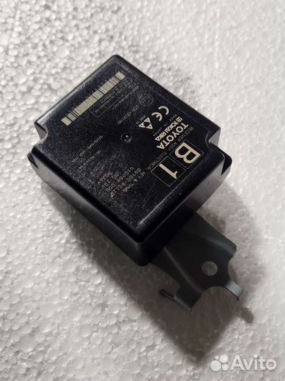 Блок давления в шинах Toyota Toyota RAV 4 XA50