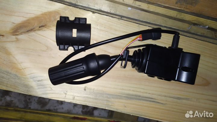 Переключатель,сигнал поворота для Volvo BL 61/71