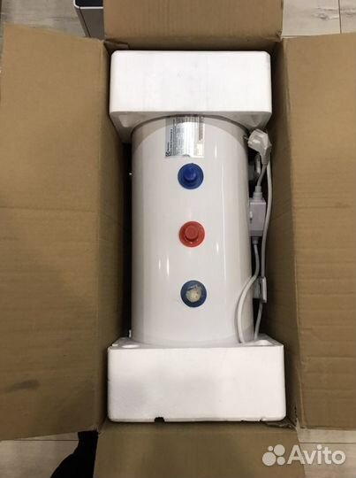 Водонагреватель/бойлер Electrolux EWH 30 Centurio