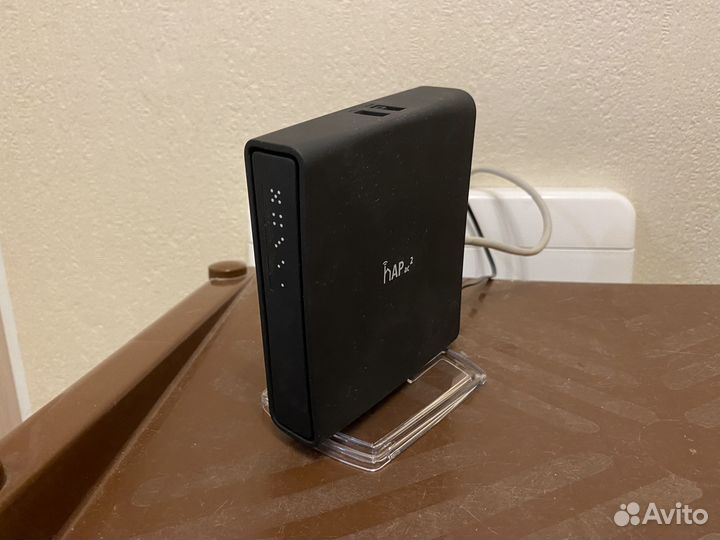 Wi-Fi роутер MikroTik hAP ac2
