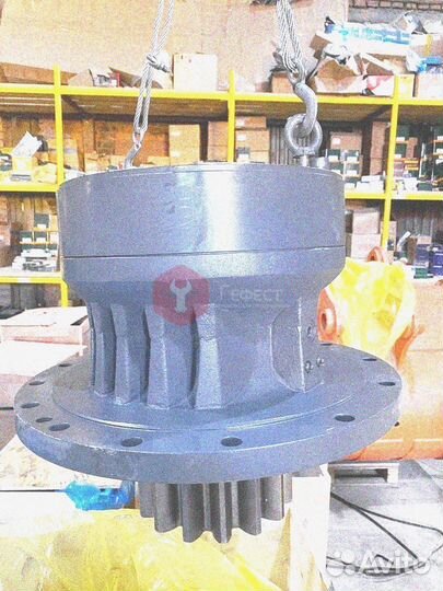 Редуктор поворота Volvo EC235