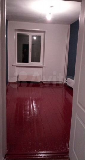 Комната 28,2 м² в 2-к., 2/5 эт.