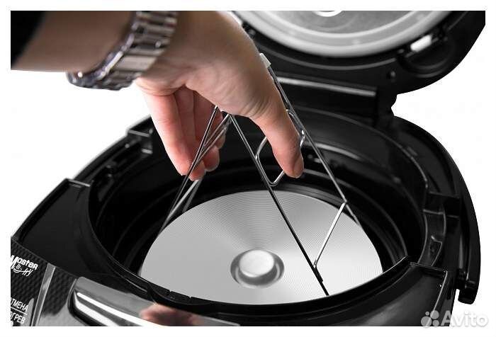 Мультиварка Redmond rmc-fm230