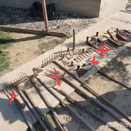 Инвентарь садовый инструмент