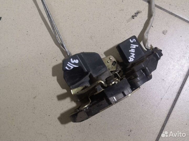 Kia Shuma 2 Замок двери