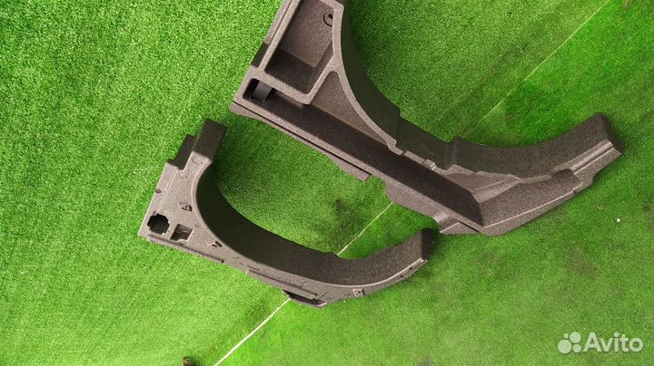 Дно запаски Volvo V50 B5254T7 2011