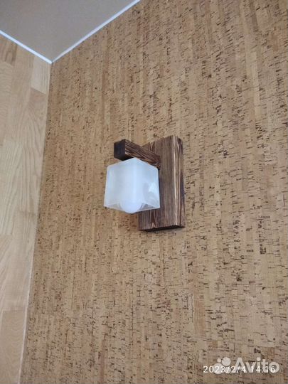 Бра из дерева