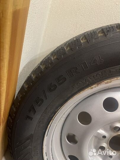 Колеса зимние nokian tyres nordman 8 r14 шипы