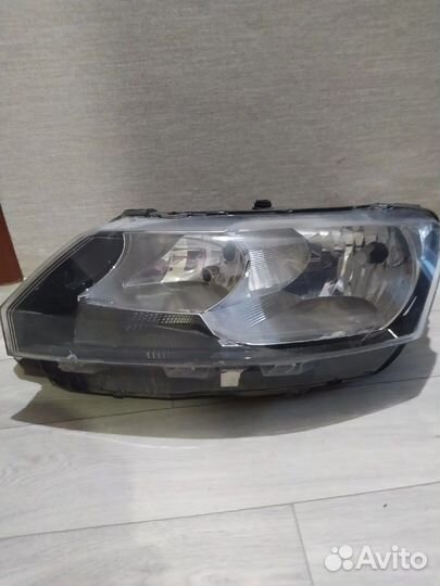Фара передняя skoda rapid