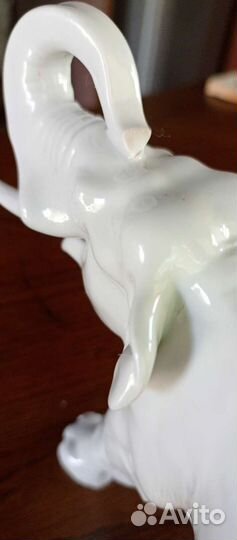 Слон фарфоровый,статуэтка.лфз