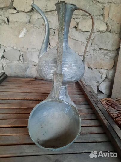 Кувшин старинный медный