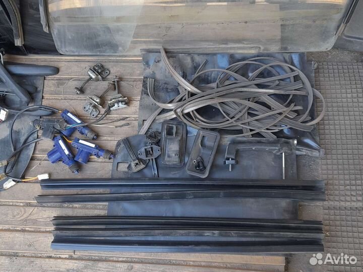 Запчасти дверей ваз 2109-15