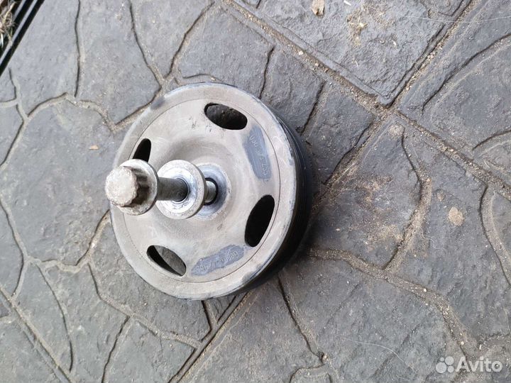 Шкода фабия 2 шкиф коленвала