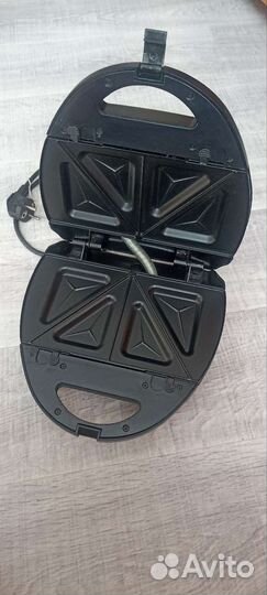 Вафельница Scarlett England SC-117 700w